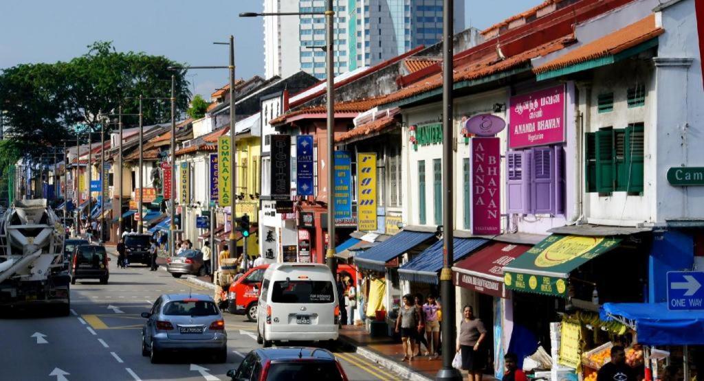 Reddoorz Premium @ Balestier Hotel Singapore Exterior photo